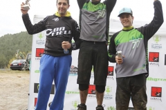 Podium-2_709x1064