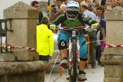 2014DHUSARRIA-205