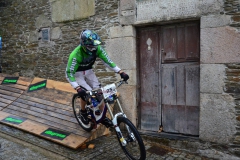 DHU_2015-200
