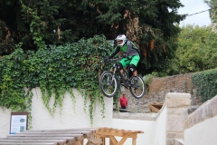 DHU_2015-235