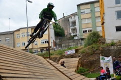 DHU_2015-242