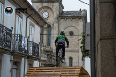 DHU_2015-244