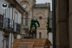 DHU_2015-255