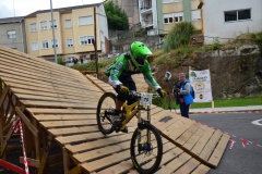 DHU_2015-260