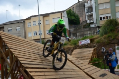 DHU_2015-289
