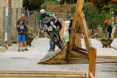DHU_2015-54
