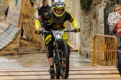 DHU_2015-68