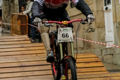 DHU_2015-75